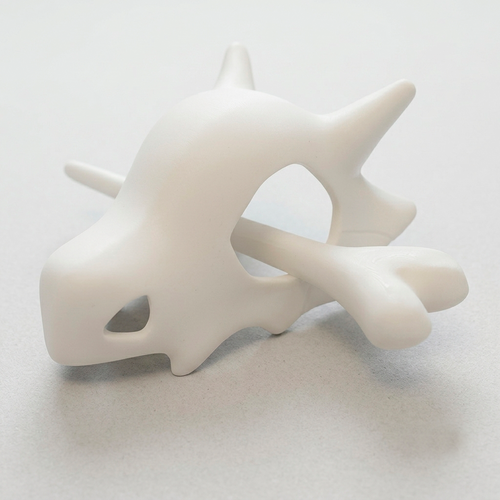 Presilha de Cabelo Cubone Pokémon Caveira e Osso Acessório Geek 3D Coque Chinês Nerd